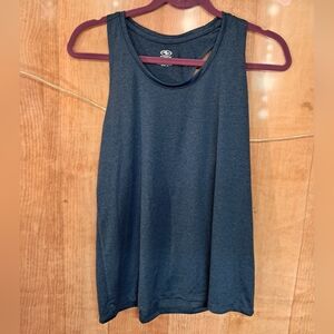 Athletic works tank top size medium 8-10